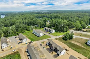 9C Mustang Dr, Litchfield, NH 03052 - Photo 15