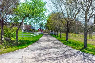 199 Pine Hill Rd, Hollis, NH 03049 - Photo 3