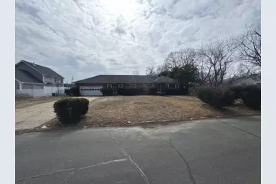 675 Coolidge Avenue, Manchester, NH 03102 - Photo 3