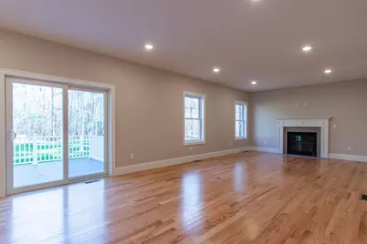 65 Wilderness Drive, Nashua, NH 03062 - Photo 7