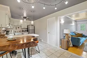 227 Main St, Lincoln, NH 03251 - Photo 1