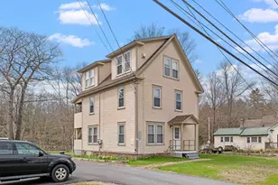 25 Main St, Woodstock, NH 03262 - Photo 5