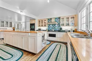 19 Cutting Hill Ln, Lyme, NH 03768 - Photo 7