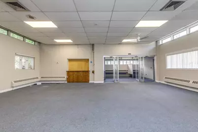 450 Hanover Street, Manchester, NH 03104 - Photo 15