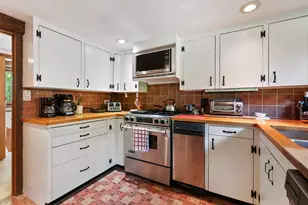 121 Charlotte Point Rd, Madison, NH 03849 - Photo 9