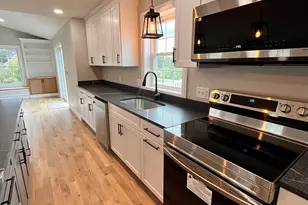 59 Deer Hill Rd, Brentwood, NH 03833 - Photo 9