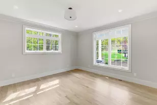 18 Grand Ave, Bedford, NH 03110 - Photo 17