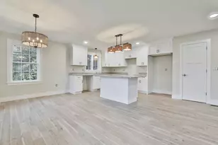 131 Badger Hill Rd, Milford, NH 03055 - Photo 7