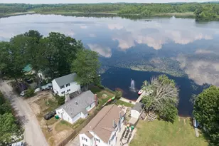 15 Maple St, Kingston, NH 03848 - Photo 3