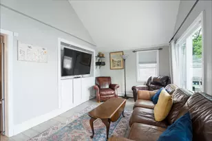 15 Maple St, Kingston, NH 03848 - Photo 11