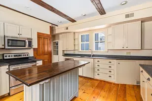 38 Main St, Hancock, NH 03449 - Photo 3