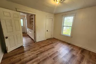 416 Burgess St, Berlin, NH 03570 - Photo 11