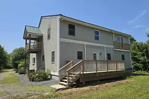 564 Main St, Fremont, NH 03044 - Photo 5
