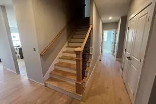 10A Oakland Ridge Rd, Pelham, NH 03076 - Photo 3