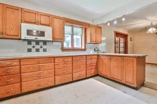 31 Cross Rd, Mont Vernon, NH 03057 - Photo 19