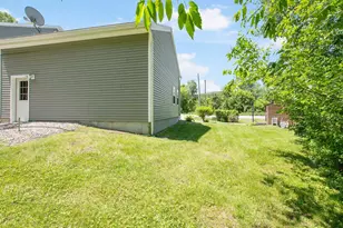 2006 Hutchins St, Berlin, NH 03570 - Photo 11