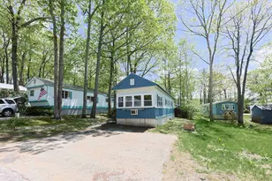 9 Sargent Pl, Gilford, NH 03249 - Photo 5