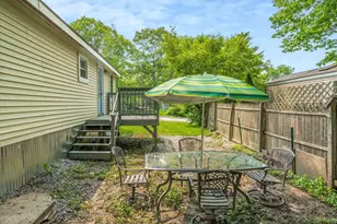 8 Bush Ave, Allenstown, NH 03275 - Photo 15