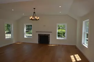 40 Tirrell Hill Rd, Bedford, NH 03110 - Photo 9