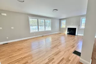 1 Blaisdell Ct, Raymond, NH 03077 - Photo 11