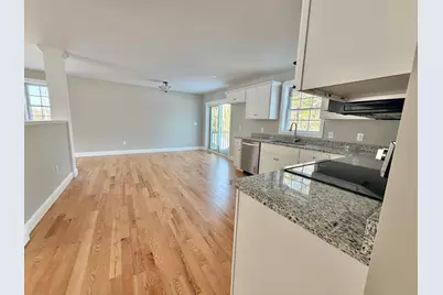 1 Blaisdell Court, Raymond, NH 03077 - Photo 5