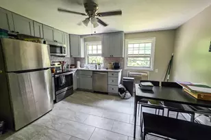 35 Shady Ln, Plaistow, NH 03865 - Photo 15