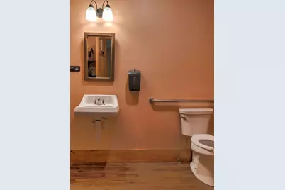 515 Monadnock Highway, Swanzey, NH 03446 - Photo 17