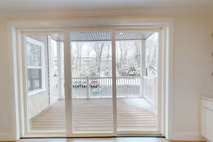 1 Longview Dr, Atkinson, NH 03811 - Photo 9