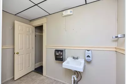 21 School Street, Hillsboro, NH 03244 - Photo 13