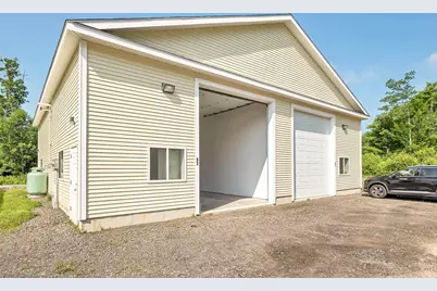 127 Isinglass Circle #18, Barrington, NH 03825 - Photo 3