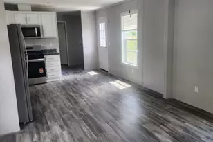 108 Cubb Ct, Windsor, VT 05089 - Photo 3