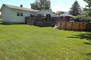 37 Androscoggin St, Gorham, NH 03581 - Photo 31