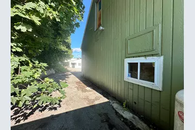 80 Sunapee Street, Newport, NH 03773 - Photo 5