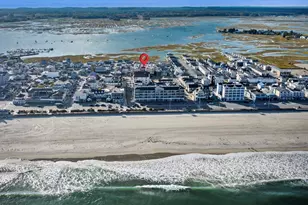 128 Ashworth Ave, Hampton, NH 03842 - Photo 3