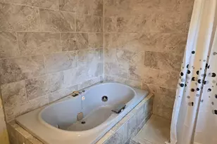 841 Beech St, Manchester, NH 03104 - Photo 21