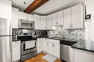 90 Fleet St, Portsmouth, NH 03801 - Photo 11