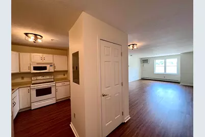 15 Lovell Street #10, Nashua, NH 03060 - Photo 13