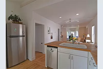19 Spruce Street, Burlington, VT 05401 - Photo 23