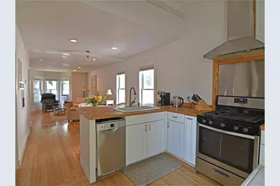 19 Spruce Street, Burlington, VT 05401 - Photo 17