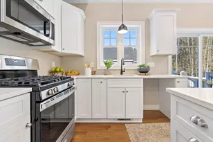 1A Debbie Ln, Amherst, NH 03031 - Photo 13