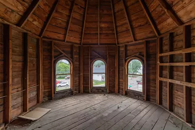 375 East Main Street, Newport City, VT 05855 - Photo 29