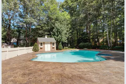 18 Hawthorne Road, Windham, NH 03087 - Photo 5