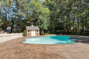 18 Hawthorne Rd, Windham, NH 03087 - Photo 5