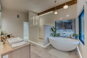 289 Ledgewood Dr, Bethlehem, NH 03574 - Photo 33