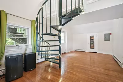 34 Floral Avenue #5, Dover, NH 03820 - Photo 3