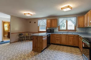 337 Old Keene Rd, Walpole, NH 03608 - Photo 7