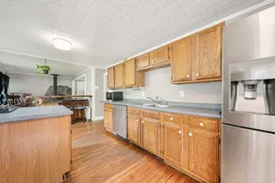 32 Union St, Hillsboro, NH 03244 - Photo 11