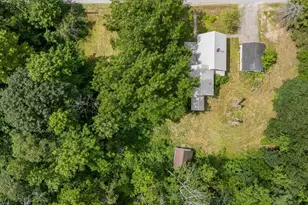 32 Union St, Hillsboro, NH 03244 - Photo 5