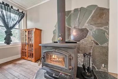 32 Union Street, Hillsboro, NH 03244 - Photo 7