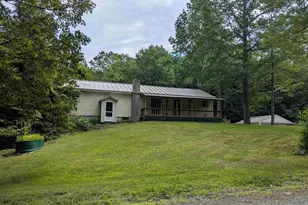 281 Connecticut Heights Rd, Charlestown, NH 03603 - Photo 5